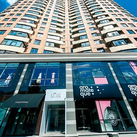 New Building Near Arena City Lesi Ukrainky 7A Kyiv Exterior photo