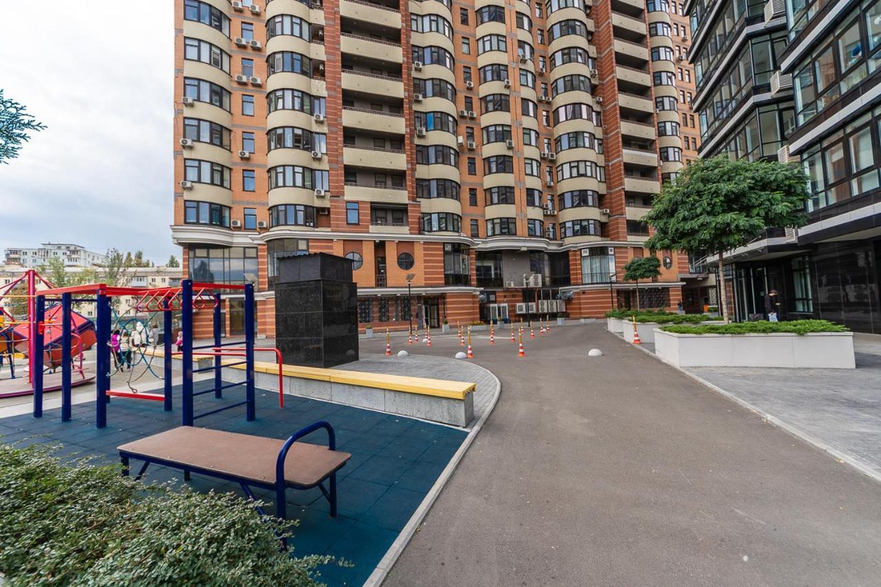 New Building Near Arena Lesi Ukrainky 7a Apartment Kyiv
