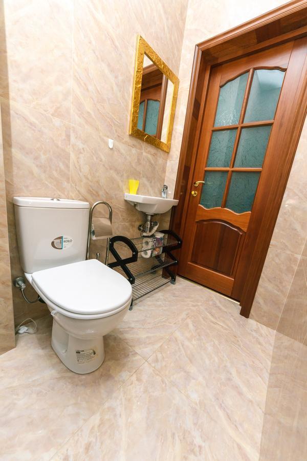 New Building Near Arena Lesi Ukrainky 7a Apartment