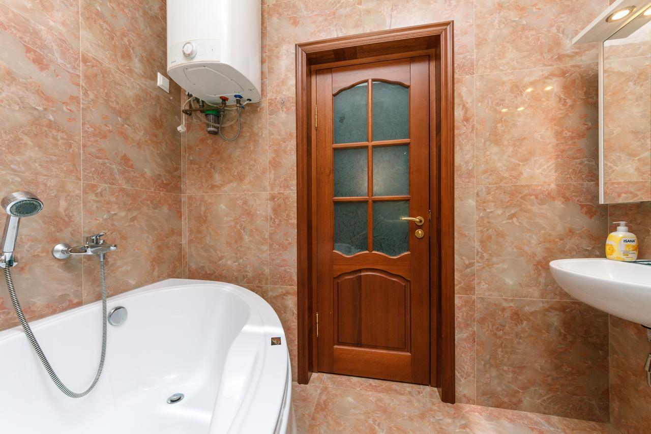 Apartment New Building Near Arena Lesi Ukrainky 7a Kyiv